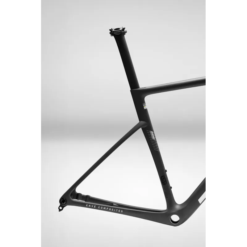 ENVE Melee v2 Rennrad Rahmenset inkl. Polymer Workshop Eclipse 58:62 Laufradsatz